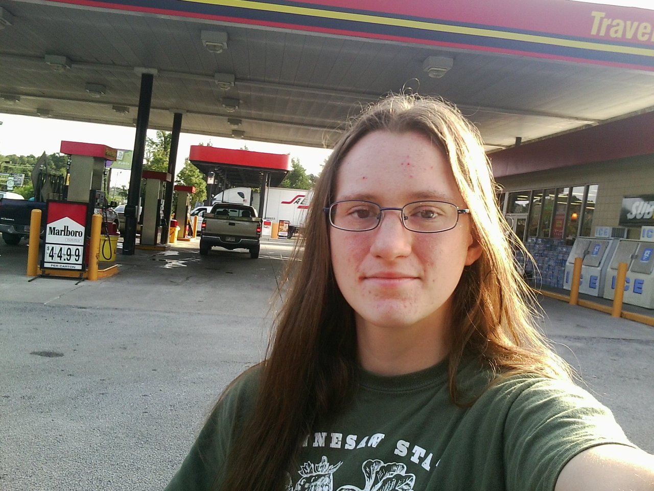 Savannah trip photos and glasses selfie at a gas station. a sunrise on the drive