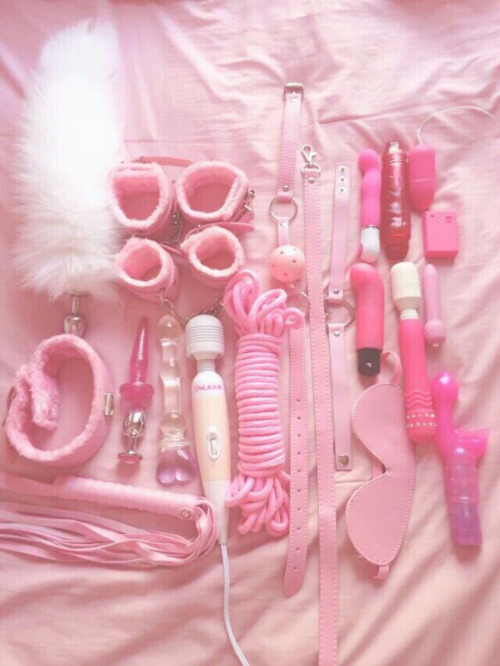 seriousplay:  bloomingsprincess:  purplecrayonz:  Pink is nice   Pink 😍  Very