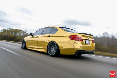 #TBT Lord McDonnell&rsquo;s Bagged BMW F10 x 20&quot; VFS-1vossenwheels.com/wheel/vf