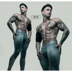 spandextights:  Danny AlvaradoIG: dannyalvarado90