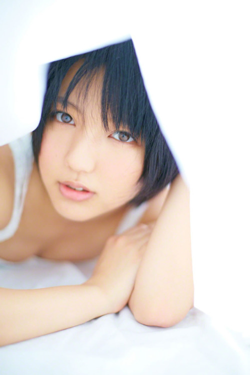 Under The Sheets - Erina Mano (真野恵里菜) 