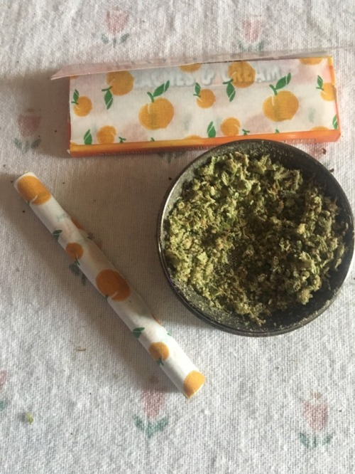 stonedscorpio2bh:  ✨🍑 Peaches&Cream 🍑✨