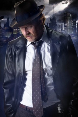 midtowncomics:  Donal Logue as Detective