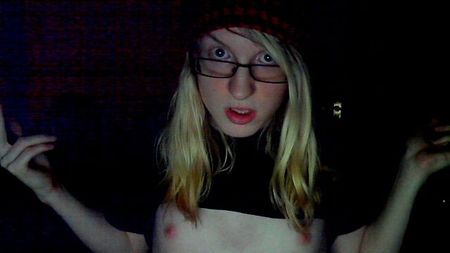 femboyfever:  Clover