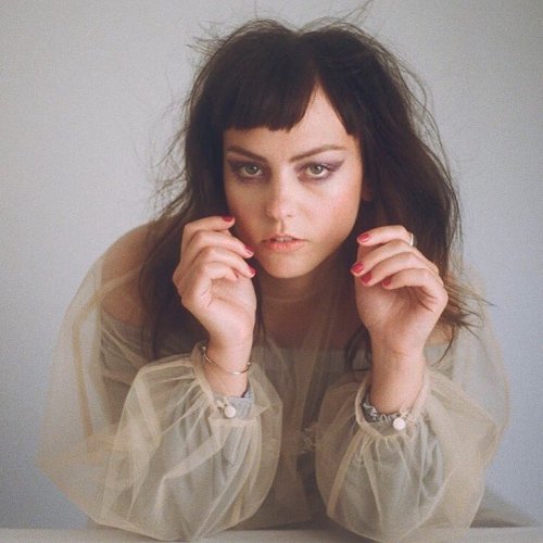 evilbjork: ANGEL OLSEN 