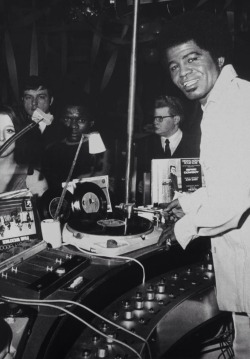 lestresorscaches:James Brown and Thorens