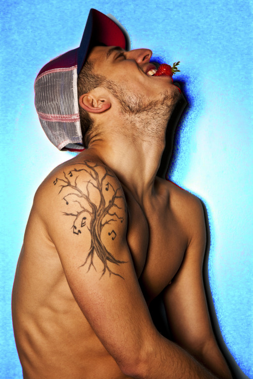 headmandream:  Filip Jankovic (part3)Born on August 29.1985  in Slovak republic based in London UK .He is a dancer, model and singer.