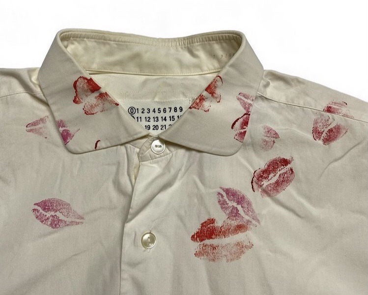 Maison Margiela artisanal “kiss” shirt