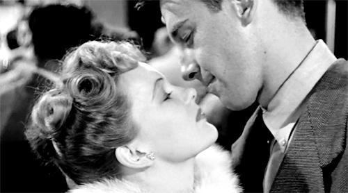 jeffreycombs:John Dall and Peggy Cummins in Gun Crazy (1950) dir. Joseph H. Lewis