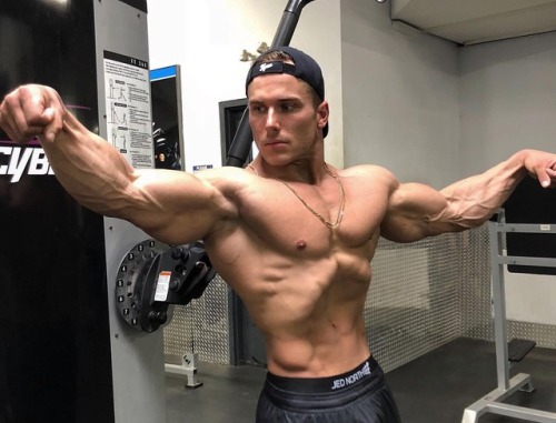 fedrikw: Tommy Majka