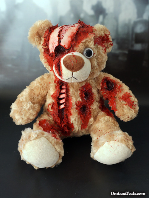 undeadteds:  What’s that coming over the hill? It’s more gruesome UndeadTeds