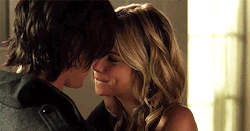 prettylittleliars-onabcfamily:  Flashback! We can’t wait to see Hanna smiling again in January!