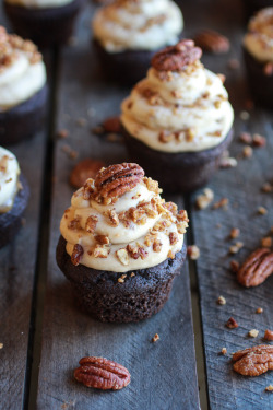 sweetoothgirl:  Chocolate Bourbon Pecan Pie