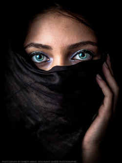 coffeenuts:  Arabian Beauty II by Samer Abbas - http://ift.tt/1hjEtcx