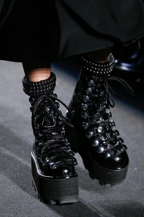 arctictic:Platforms at Fall 2015 RTW