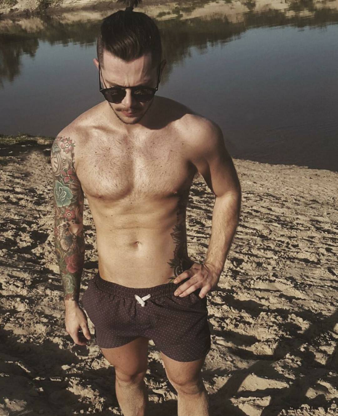 insta-hunk:  Instagram: @sergbgx