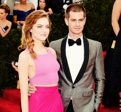 blondiepoison:  Emma Stone and Andrew Garfield attend the ‘Charles James: Beyond Fashion’ Costume Institute Gala at the Metropolitan Museum of Art on May 5, 2014 