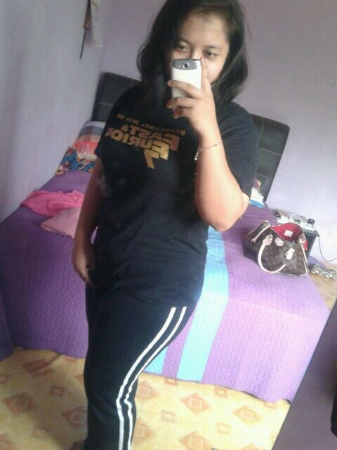 marriedmankl:  busrasilka: wanmieyy:   panglimahitam1991:  Mantap anak melayu.  Pehhh