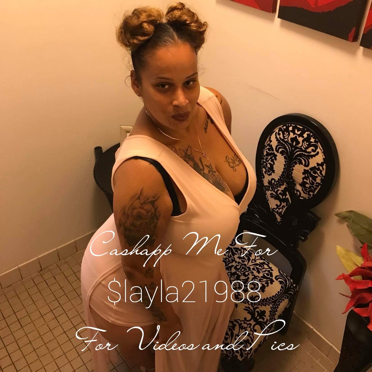 layla21988:  Hit me up