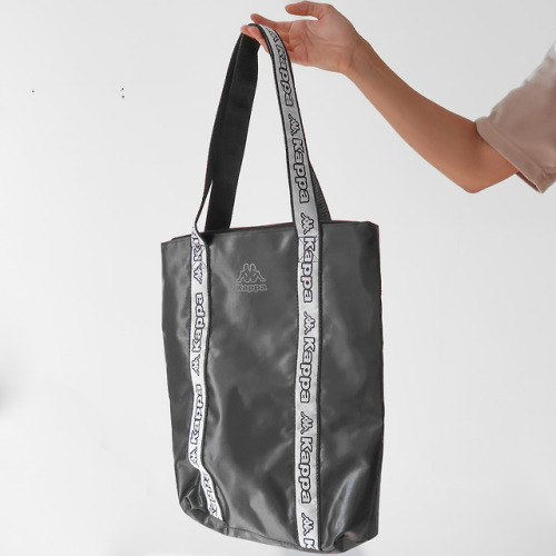 Code: LDNKPA // £29 // stunning vintage black Kappa tote bag in nylon/satin, 10/10 quality 