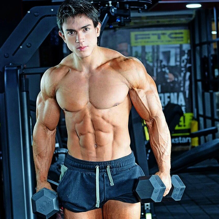   Daniel Roman