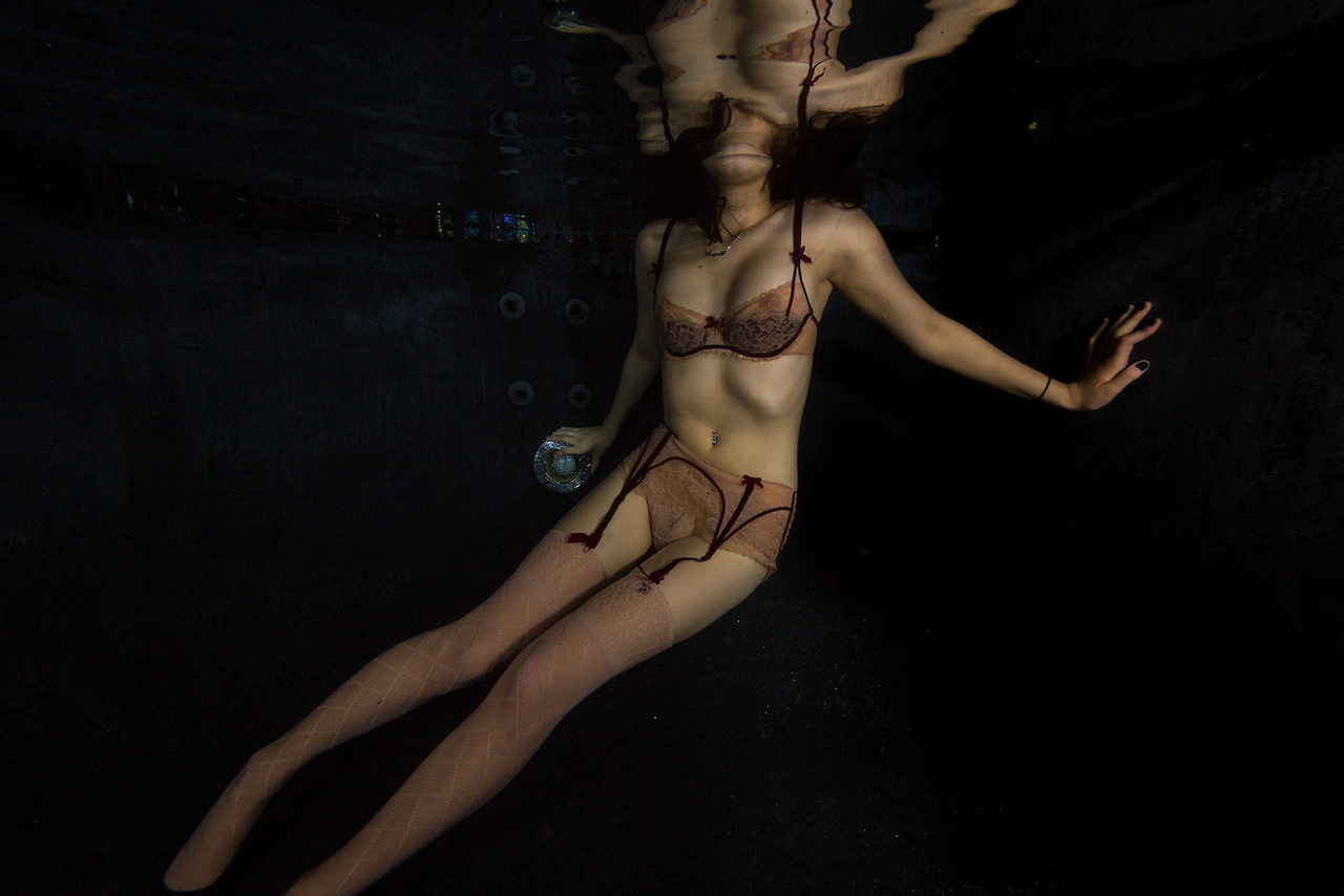 openbooks:  Soey Milk night swimming in Beachwood Canyon. Los Angeles, CA. May 2012.