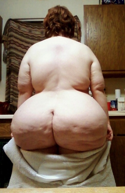 bigassbutts:  (via Tumbling)
