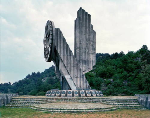 jedavu:Abandoned Soviet Monuments