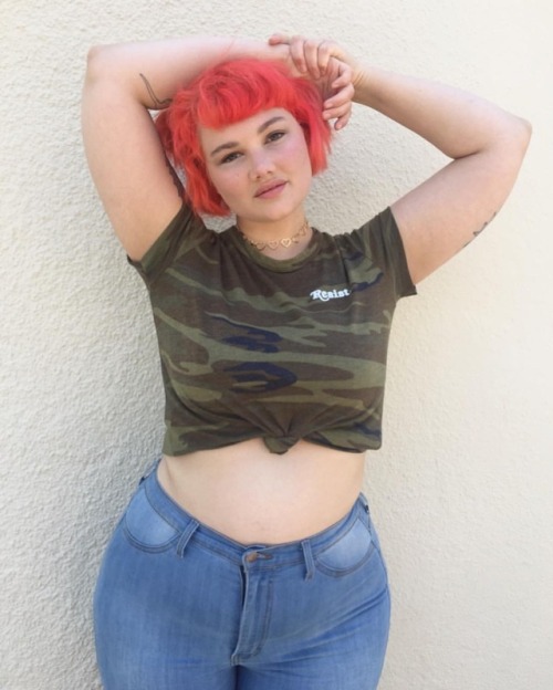 iflyastarship:  My phone is messed up rn, soz 4 not posting v often. Womp :/ ❤️