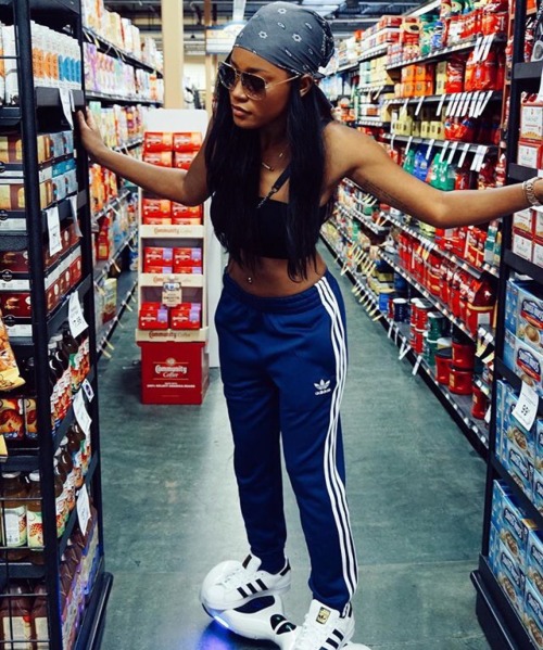 peace-to-beauty: dearmeagan:Lauren “Keke” Palmer, appreciation post.Im starting to l