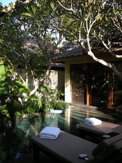 Kayumanis Nusa Dua Villa in Bali, Indonesia (by 伊咩咩).