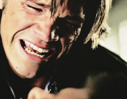 winchesterboysss:  Hey, Dean. Look, we’re cutting it close, I know. But we’re gonna get this done. I don’t care what it takes, Dean. You’re not gonna go to hell. I’m not gonna let you. I swear. Everything’s gonna be okay.  