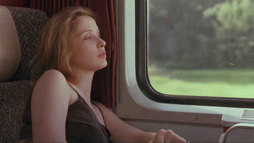 leosplum:  “So often in my life I’ve been with people and shared beautiful moments like travelling or staying up all night and watching the sunrise, and I knew it was a special moment, but something was always wrong. I wished I’d been with someone