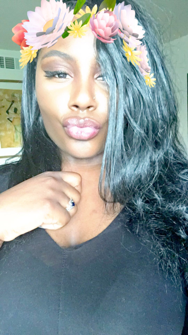 dupreshalavonne:  I didn’t know which one to post so..✨🍫😏 