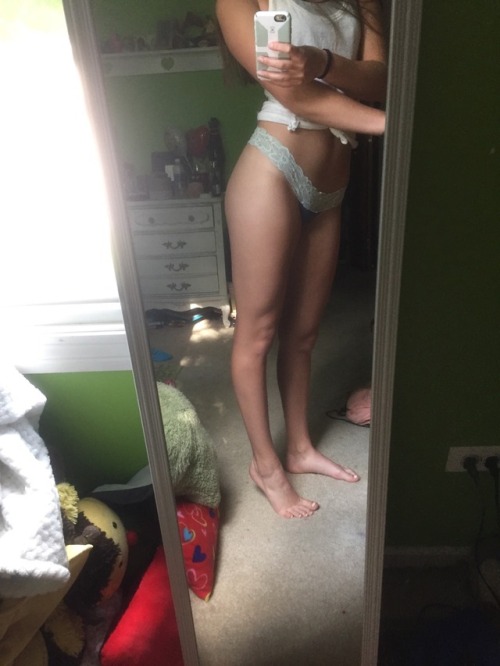 Sex rachelisee:  My legs for anon (like I said pictures