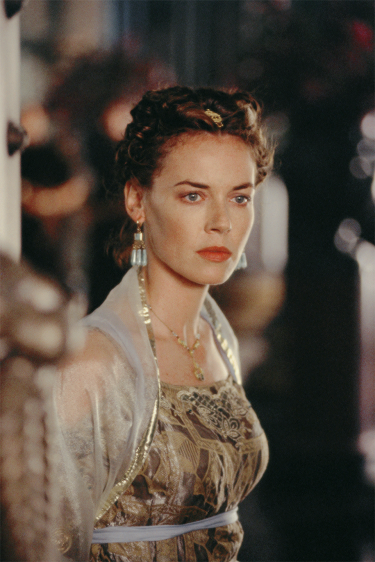 queensvictorias:
““Connie Nielsen as Lucilla in Gladiator (2000)
” ”
