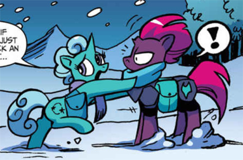 pony-outfits: From Friendship is Magic Issue #67 “Tempest’s Tale”  