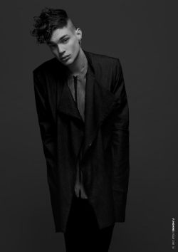 fancymen:  uomomodamag:                           Rad Hourani Chris Tanner  by Anthony Meyer &amp; Benjamin Brouillet for  F/HOMME.  ƒancy