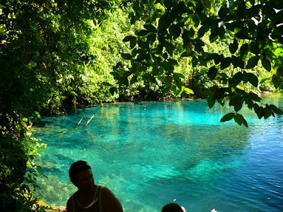wild-tropics:  Blue Lagoon in Vanuatu (not my own photo)
