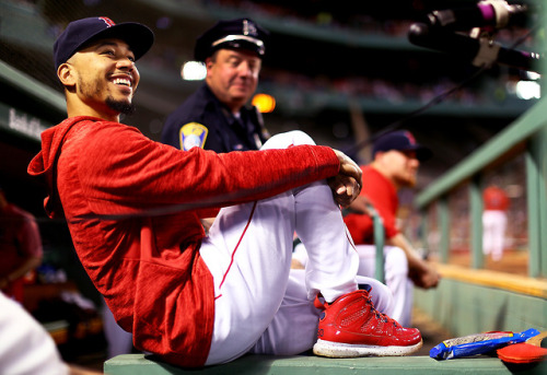 Photo recap from the June 8th game between the  Red Sox and the White Sox for Getty Sport.