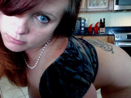 scarletsplace:  Put a smile on this face and spoil your princess! HELP me move to the next stage of my cam career http://amzn.com/w/NK4XE9MXAYRS Get rewarded with filthy but wonderful XXX videos and/or SnapChat!! Message me if you would like to discuss