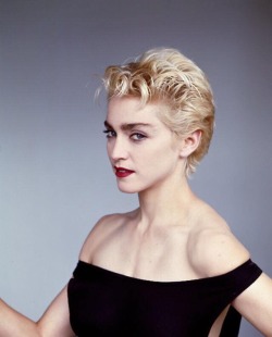 adreciclarte:  Madonna by Herb Rtits, 1987