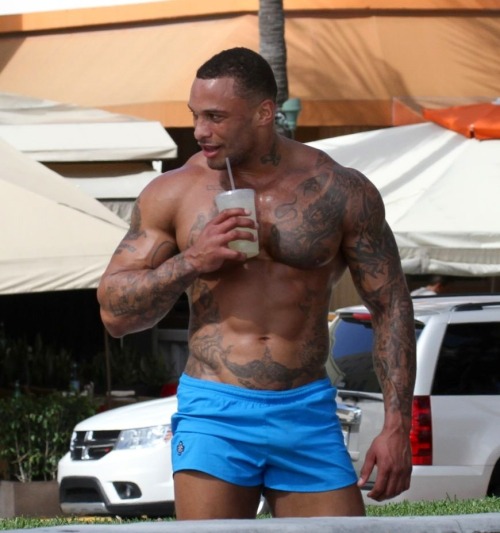 Sex thapuma:  David Mcintosh could have ALL of pictures