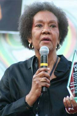 seeselfblack:  “The Isis Papers Revisited: Dr. Frances Cress Welsing Interview” 3/9/2011                   Rest in Power Dr. Frances Cress Welsing… Dr. Frances Cress Welsing Dead at 80 – The scholar and author of The Isis Papers has died