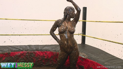 wampicsandgifs:  wetandmessy.com 