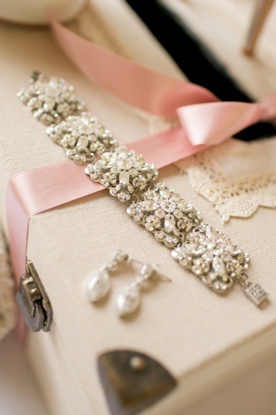 cravehiminallways212:  Adorned for your eyes only… 💋  Mmmmm need to get beads