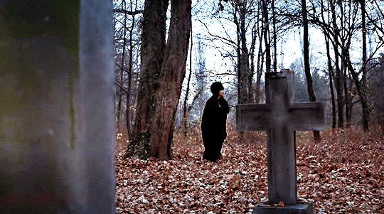 diablito666: Elvira’s Haunted Hills (2001)