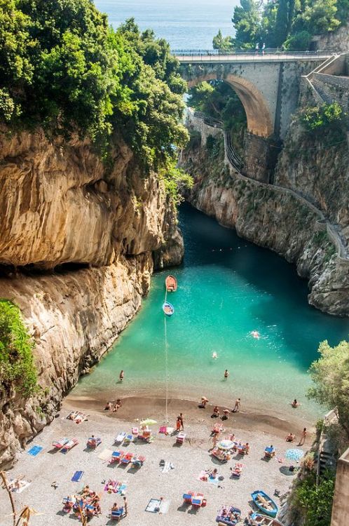 sixpenceee: Furore, a village on Italy’s Amalfi coast, is known for its fjord, which is called the F