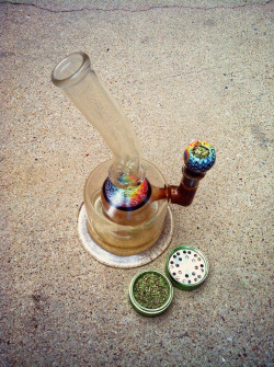 cannabis-vibes:  My friend’s gorgeous rainbow