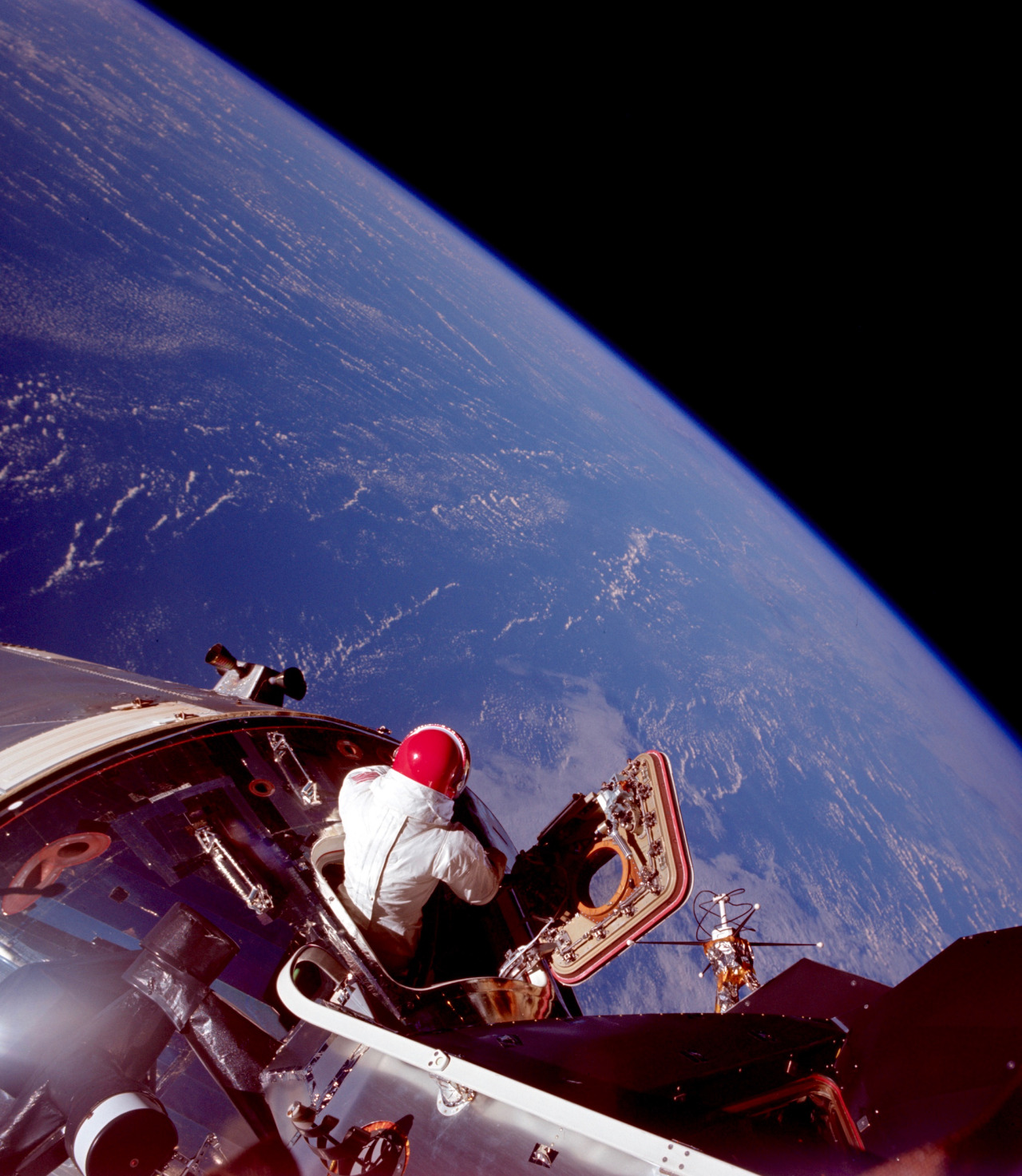humanoidhistory: Astronaut Dave Scott enjoys the view from the open hatch of the
